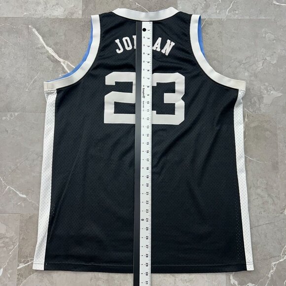 Vintage Nike Michael Jordan Jersey Mens XL UNC Carolina Tar Heels Basketball - Picture 13 of 14